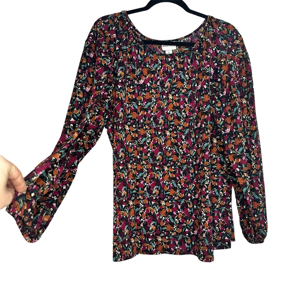 Ava & Viv Dark Dainty Floral Business Casual Blouse 1X